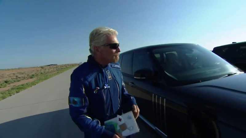 få måneder før Richard Branson og Jeff Bezos flyver ud i rummet