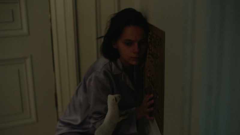 [FAINT CLANGING] - Lyra. It's happening again