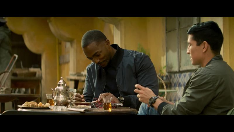 (FALCON IN ENGLISH) Okay, switching to plan B