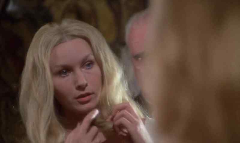 FALKENBERG: Do you know what a play is? - Stories, actors