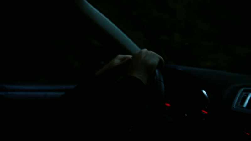 �� Far away ♪ I watch her drift away from me