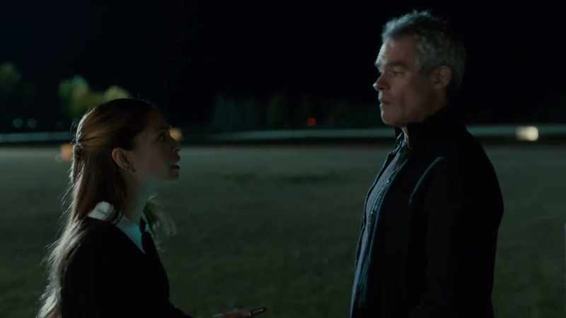 Farrell's here. - If he finds out I'm talking to you, I'm dead