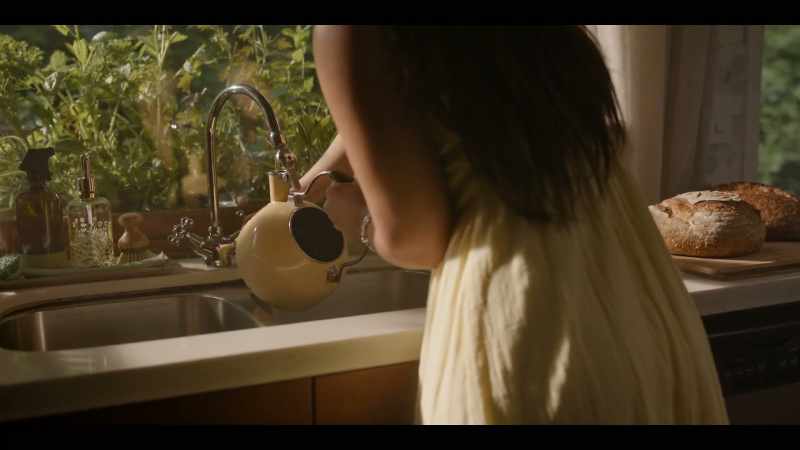 [faucet turns]