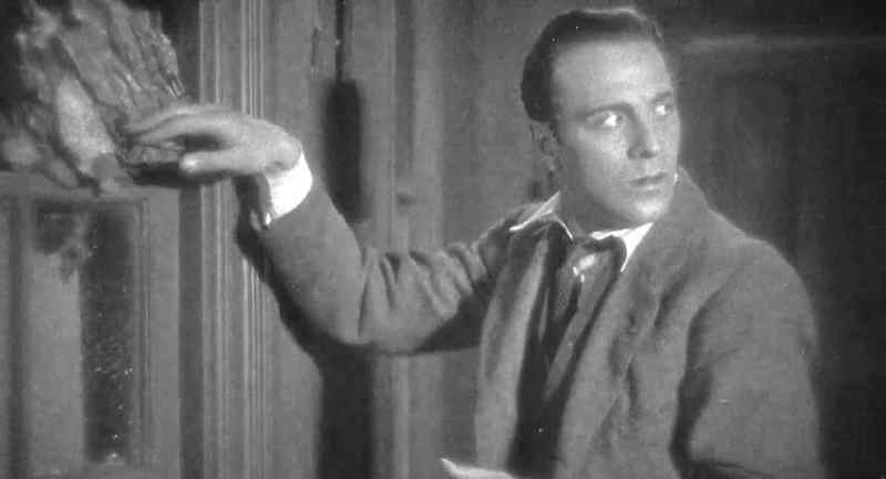Faust is played by Ricardo Cortez