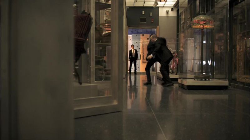FBI. Drop it! You're surrounded, Stanzler