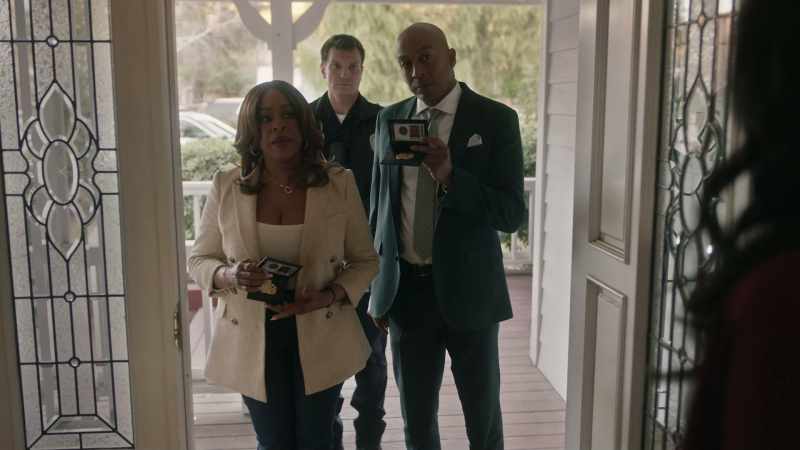 FBI, Mrs. Whitlock. Can we come inside?