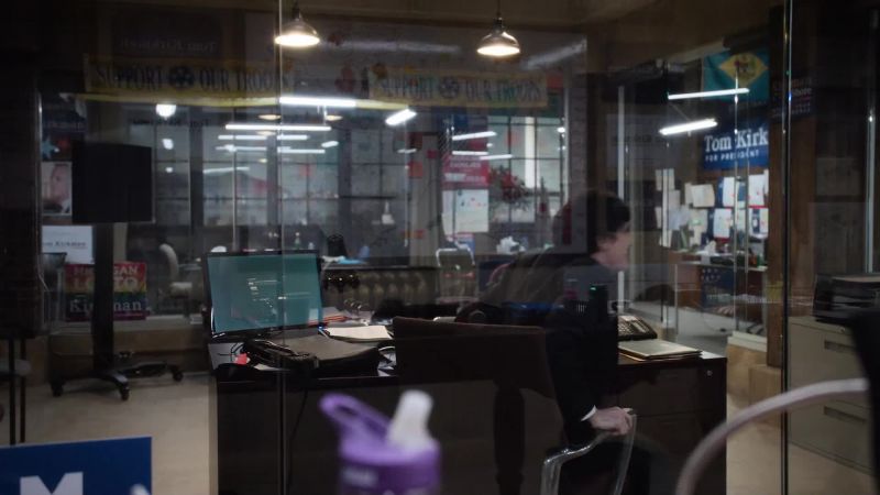 FBI! Step away from the computer! Federal agents, Mr. Lee