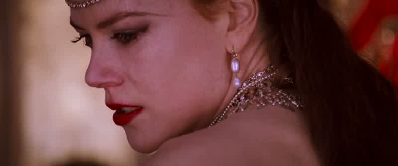 SINGING Never knewI couldFeel like thisIt's like I've never seenThe sky beforeWant to vanishInside your kissEvery day I'm loving youMore and moreListen to my heartCan you hear it singCome back to