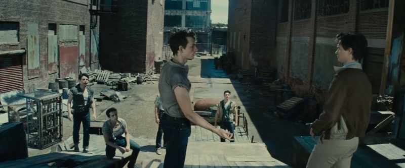 Fellas, does it look to you like this is his gun?