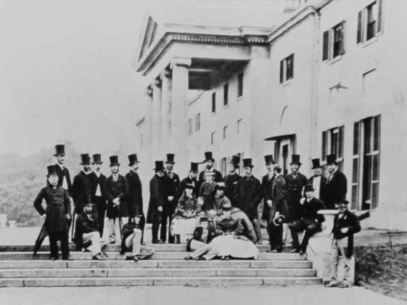 Ferdinand von zeppelin was born in constance in 1838