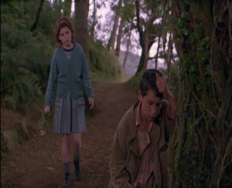 Fergus, what`s wrong? - Go away