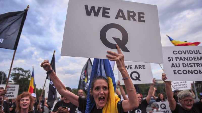 Filmmaker: Maybe Q would take on a new form