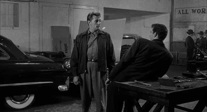 Finally decided to come see the man? - Yeah. Finally made the time