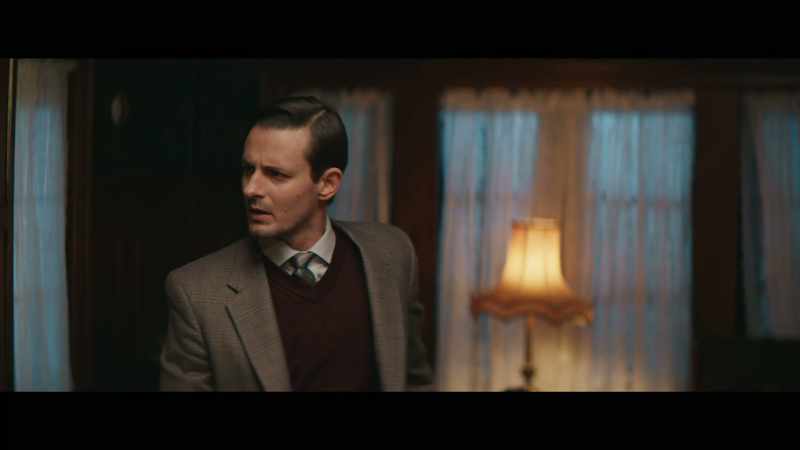 Findley's dead dog. - [dog whimpers]