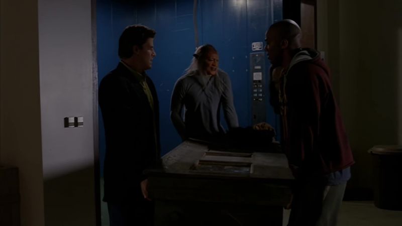 FINGERPRINTS! WHAT ARE YOU DOIN'?