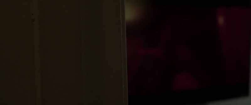 (fingers tapping) (energetic music)