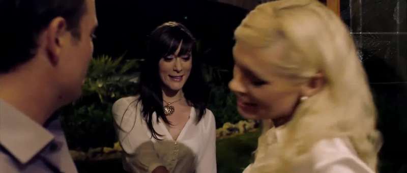 Fiona Come on in