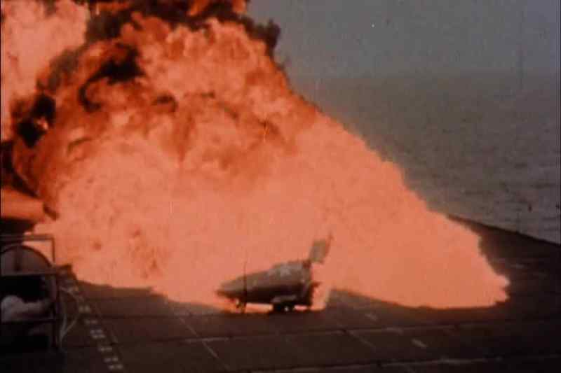 Fire on the flight deck! Fire on the flight deck!