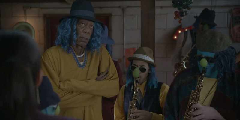 Five, six, seven, eight. - (SAXOPHONES CONTINUE)