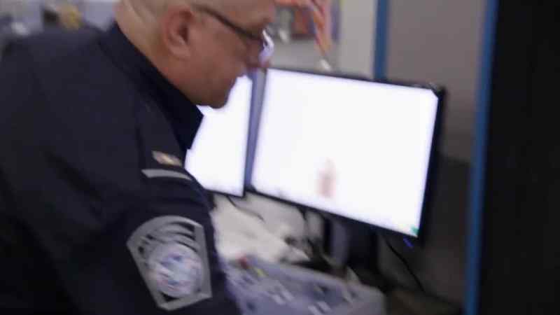 {\an1}CISNEROS: Okay. CAPUTO: All set?