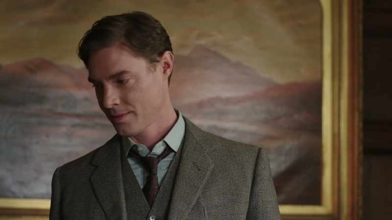 [footsteps retreating]