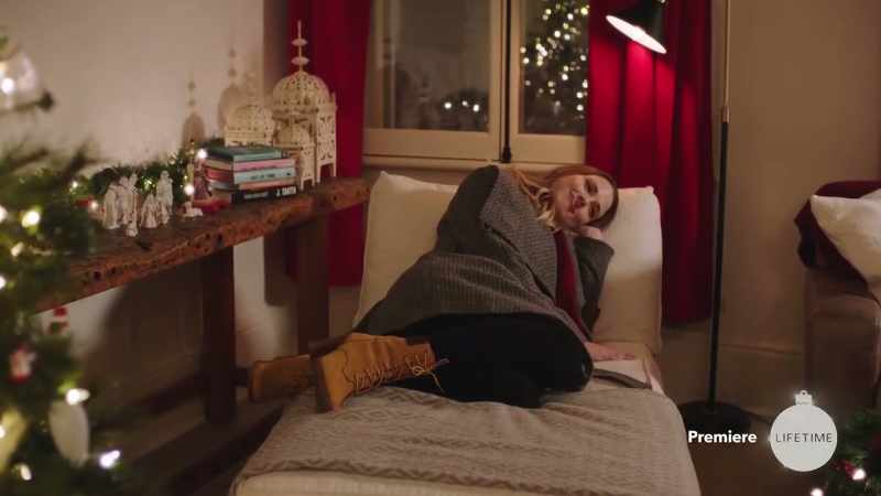 For afternoon naps and romantic novels