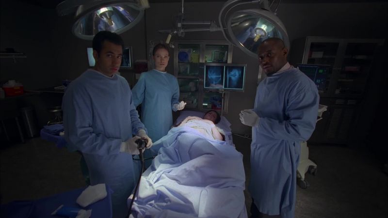Foreman: You're through the sigmoid, into the descending colon
