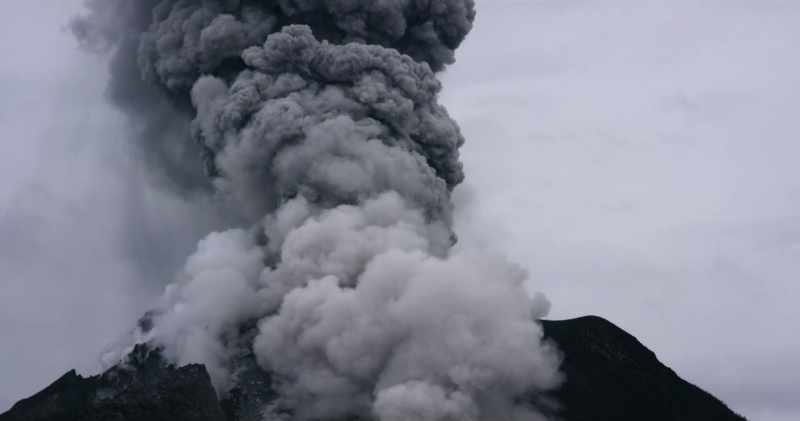 Fortunately, this eruption did not hurt anyone