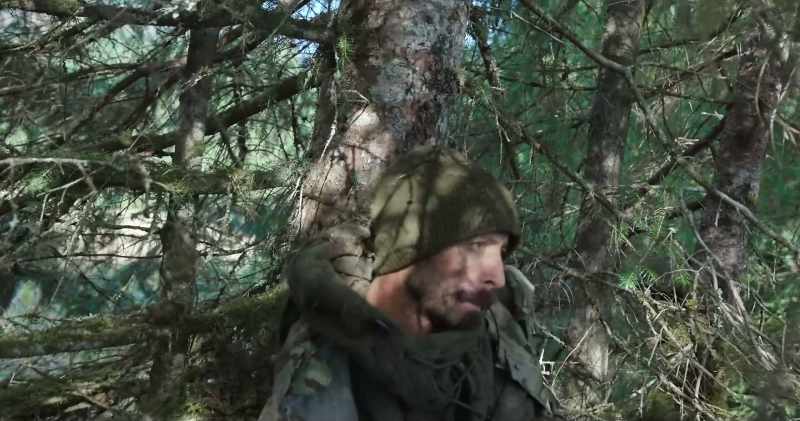 Found one. - Can't see 'em 'cause of the tree
