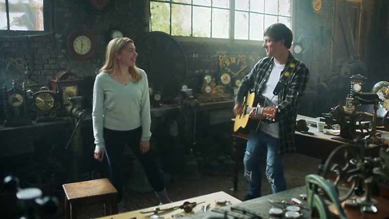 (Frank) Previously... Henri and Claudine bonded over music