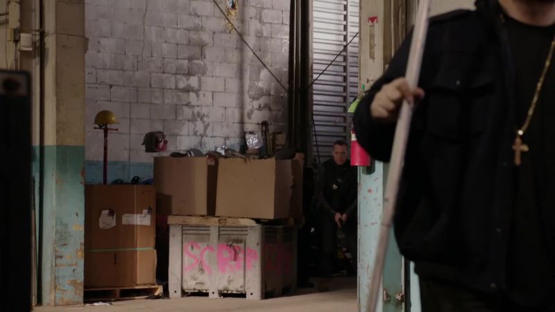 Freeze! - Chicago pd!