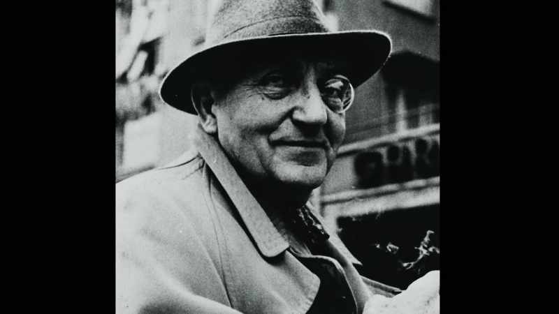 Fritz Lang also left Germany despite the new regime's flattery
