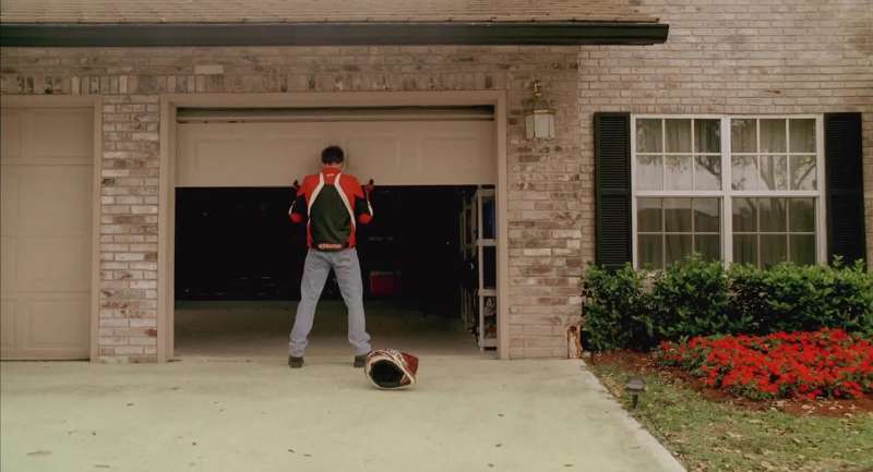 Fuck I know you didn't take my car Ian