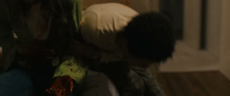 Fuck. - Sam! - Do you have the keys?