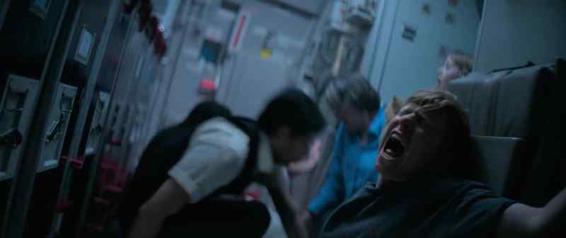 [Fuselage creaking] -Oh!