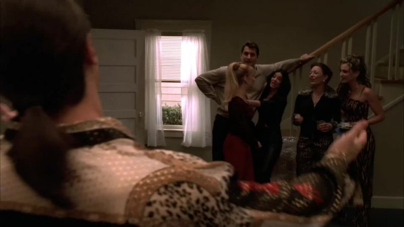 Gabriella, come