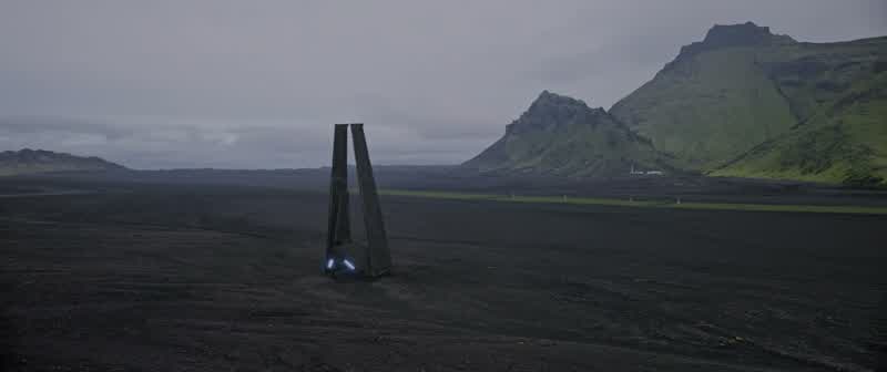 GALEN: Jyn, come here