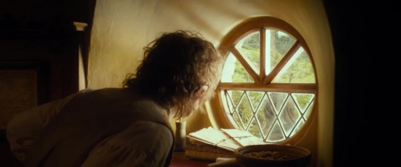 [GANDALF HUMMING]