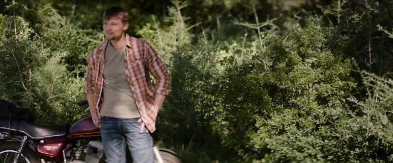 Garland's Dockside. [truck starts]
