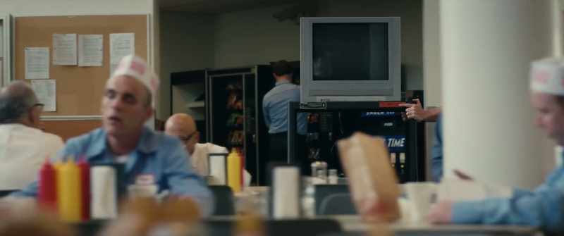 Garza, hey! Give me a hand here. We've got to plug it in somewhere