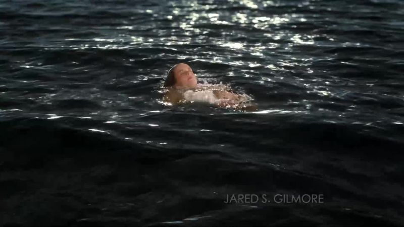 [gasping] Aah!