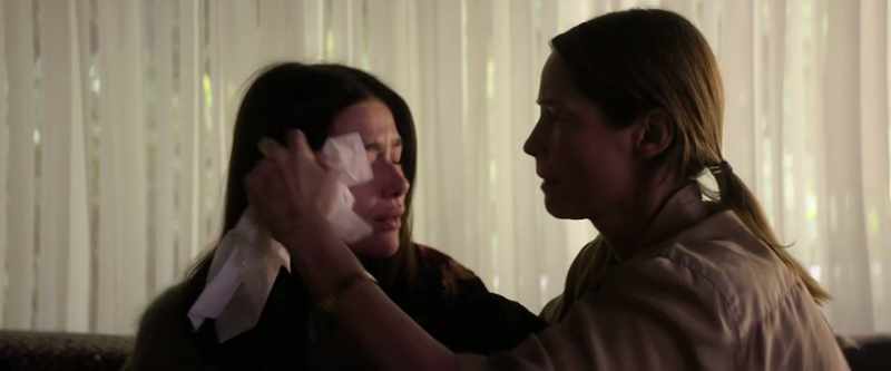 [gasping] -[Holly] Shh, it's okay
