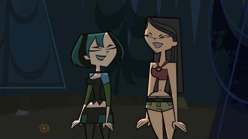 (GASPS) HEATHER, LOOK!