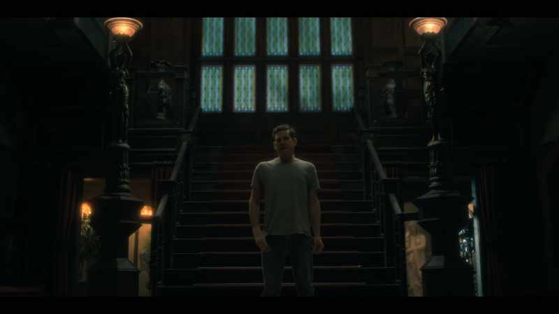 [gate shuts]