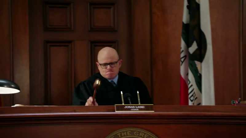 [ gavel bangs ]