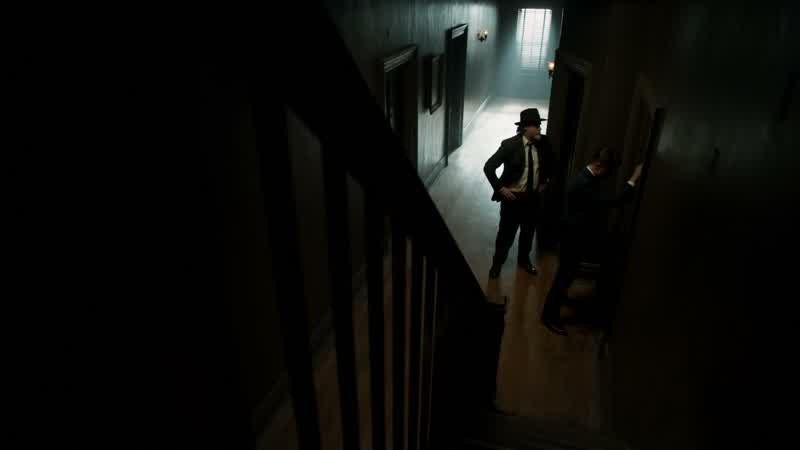 GCPD! Mr. Cicero, it's Detective Gordon. We need to speak with you about your son. Mr. Cicero? Mr. C
