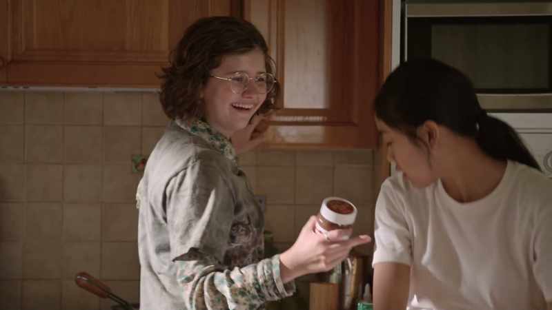 [Gemma] Hey, look. -[Jacob] Chocolate spread!