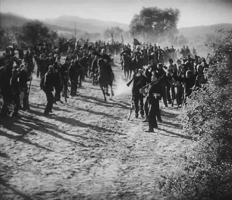 General, the right wing is in full retreat