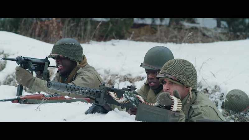 (German soldiers screaming)