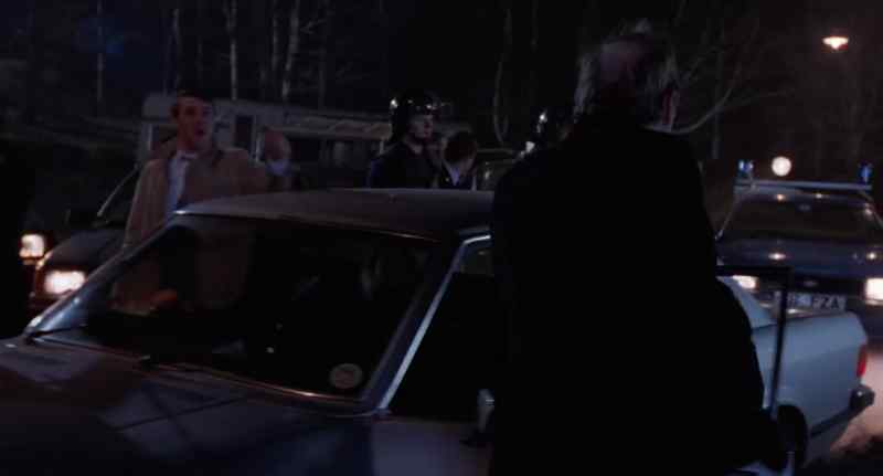 Get ambulances. - Right